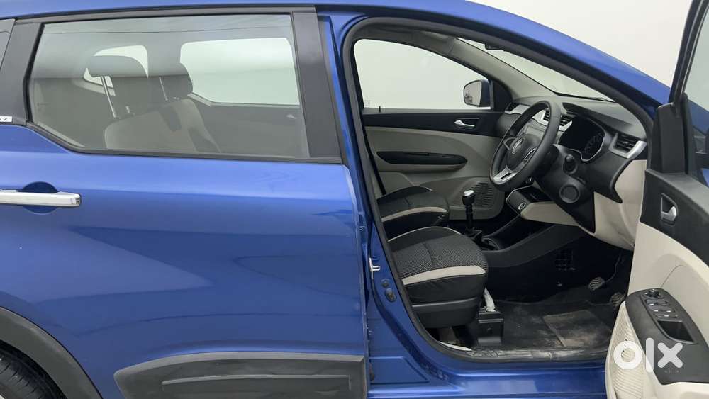 Renault Triber Rxz, 2021, Petrol