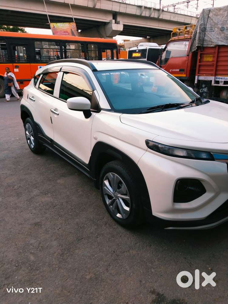 Maruti Suzuki Fronx Sigma 1.2 Mt, 2023, Petrol