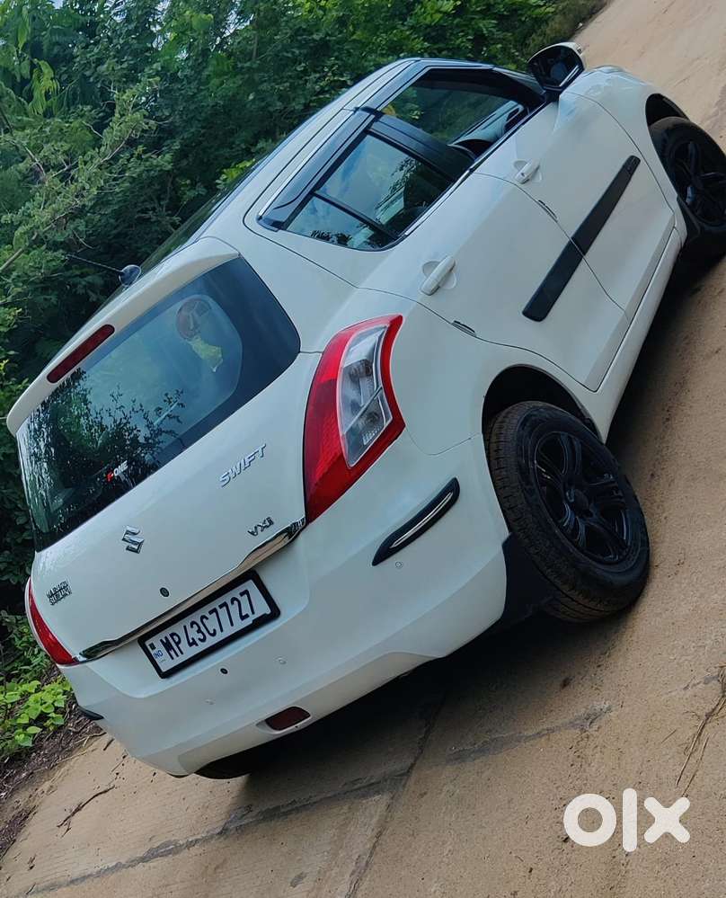 Maruti Suzuki Swift Vxi Optional, 2014, Petrol
