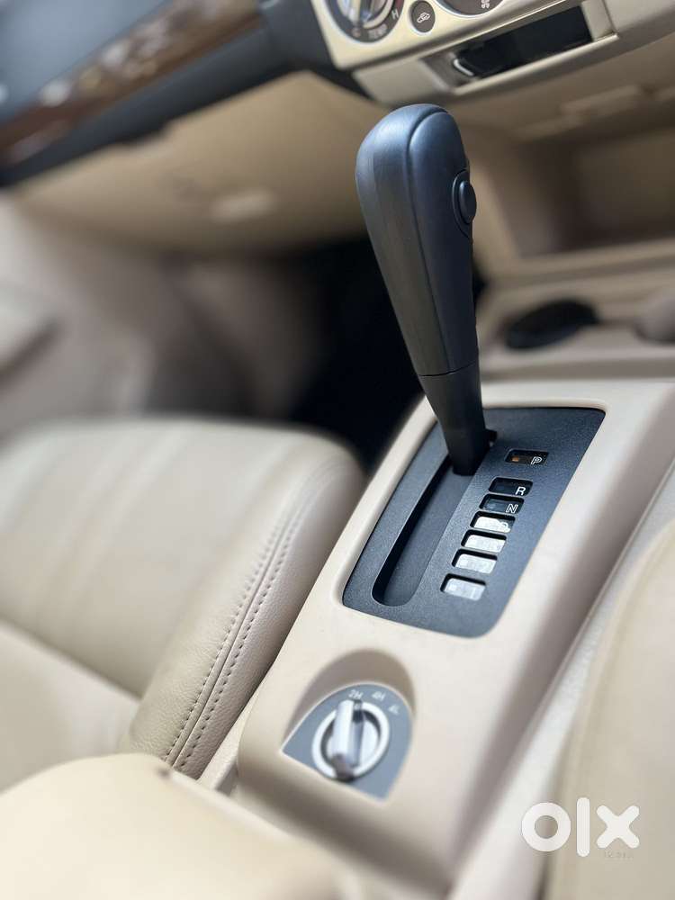 Ford Endeavour 3.2 Titanium At 4x4, 2014, Diesel