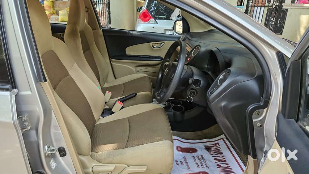 Honda Brio 2013-2016 Vx At, 2014, Petrol