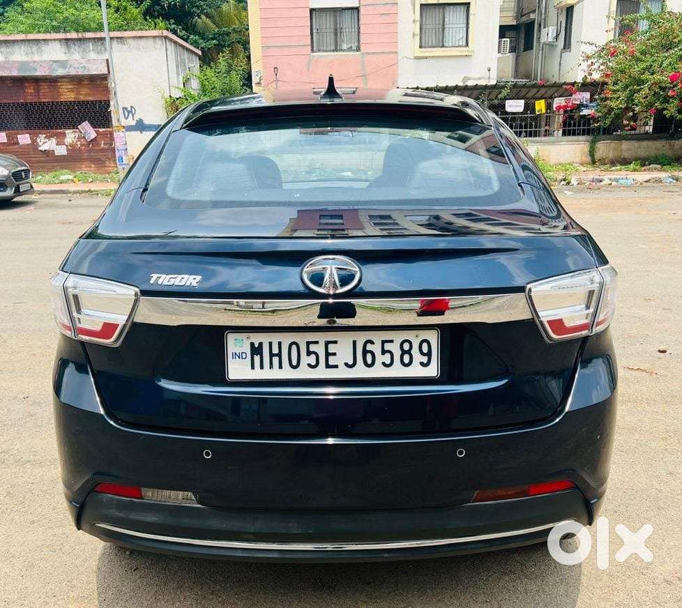 2020 Tata Tigor Petrol  25,000 Km