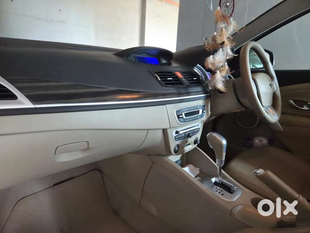 Renault Fluence 2013 Petrol Well Maintained