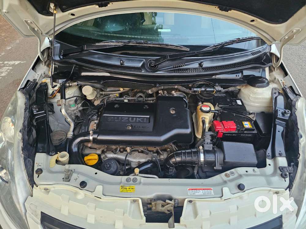 Maruti Suzuki Swift Dzire Vdi Bsiv, 2015, Diesel