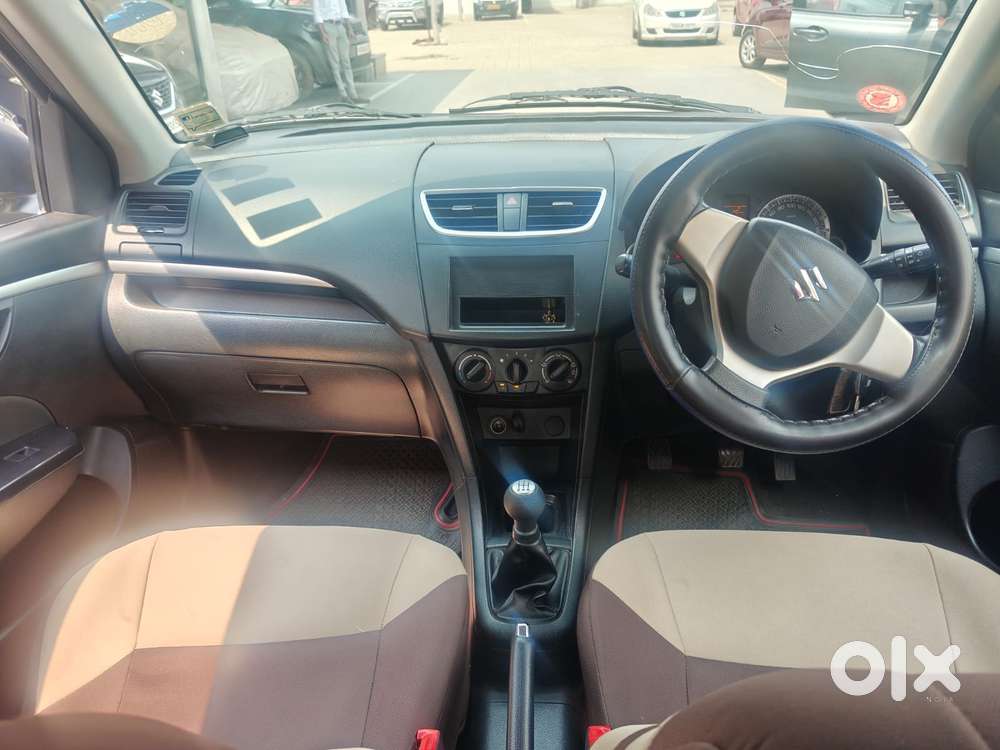 Maruti Suzuki Swift Vxi 1.2 Abs Bs-iv, 2013, Petrol