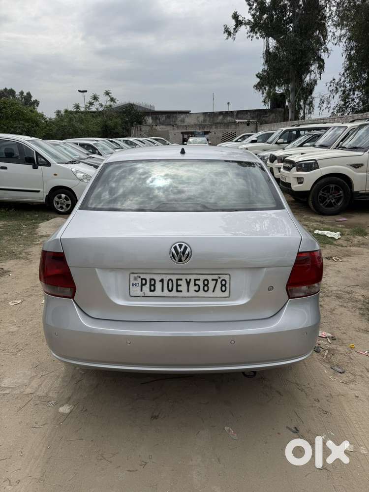 Volkswagen Vento 2010-2013 Diesel Highline, 2014, Diesel