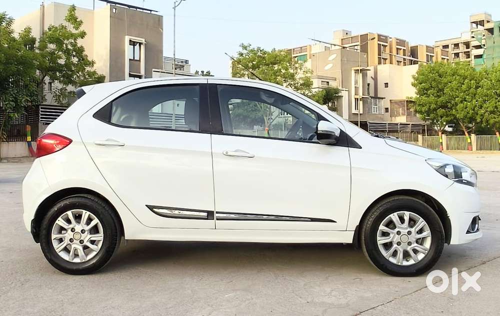 Tata Tiago 1.05 Revotorq Xz, 2018, Petrol