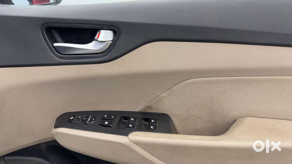 Hyundai Verna 1.6 Vtvt Sx, 2019, Petrol