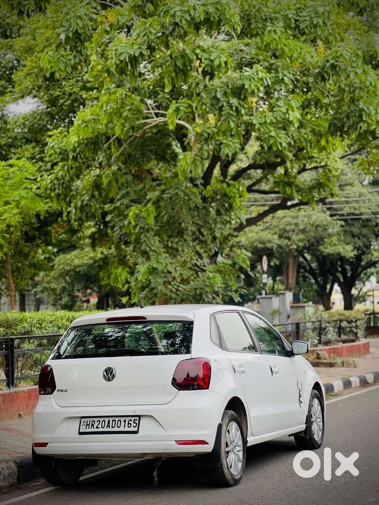Volkswagen Polo 2014 Car
