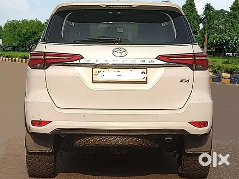 Toyota Fortuner, 2023, Diesel