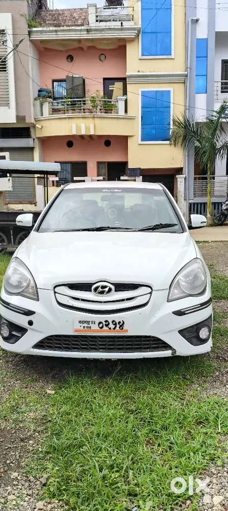 Hyundai Verna 1.6 Crdi 2010