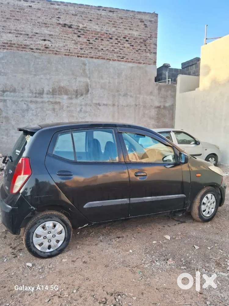 Hyundai Grand I10 Sportz 2010