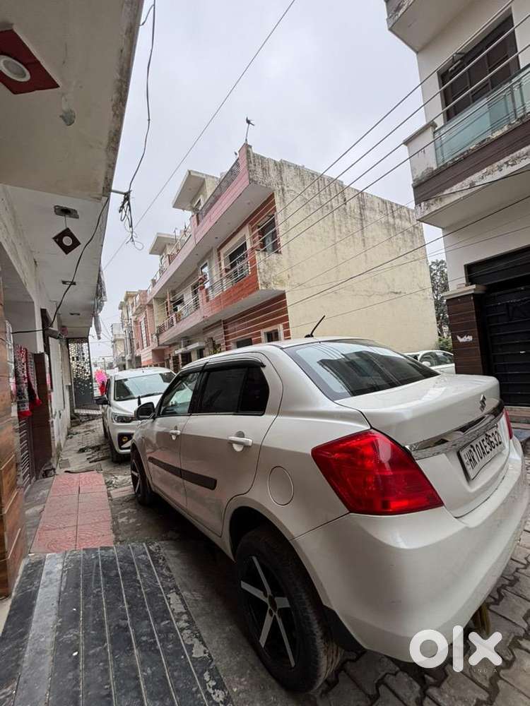 Maruti Suzuki Swift Dzire 2016 Petrol Well Maintained