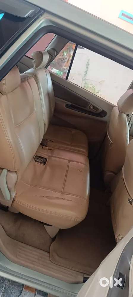 Well Maintained Toyota Innova For Sale..!