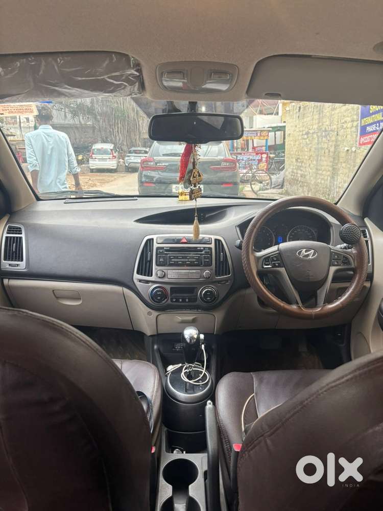 Hyundai I20 Sportz 2013 Petrol
