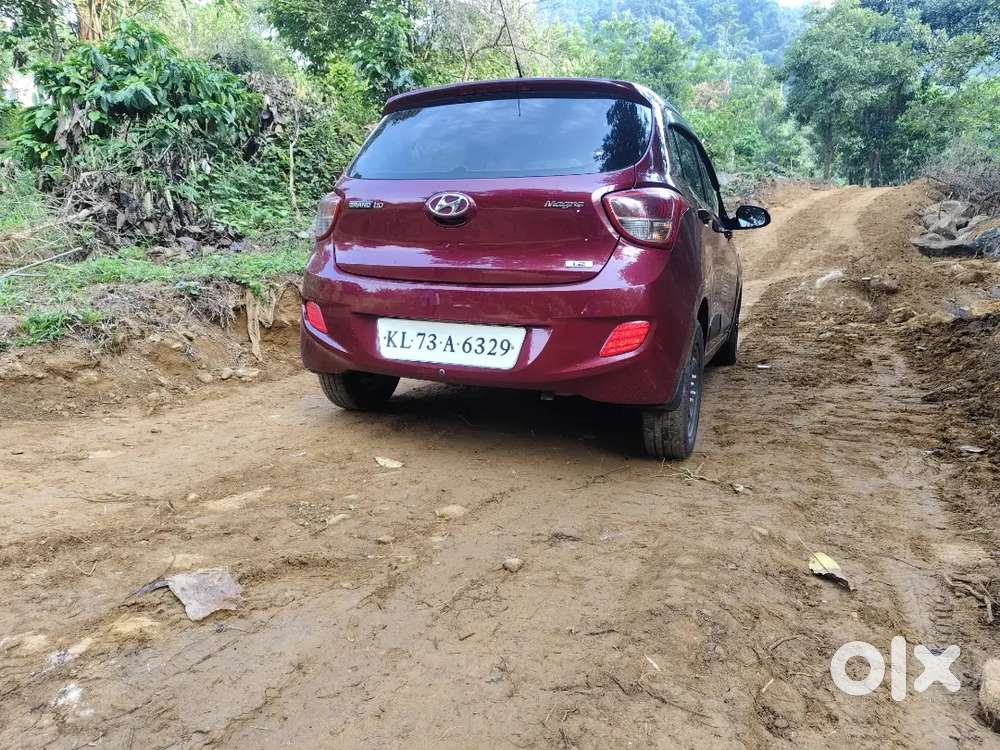 Hyundai Grand I10 2016 Petrol Well Maintained