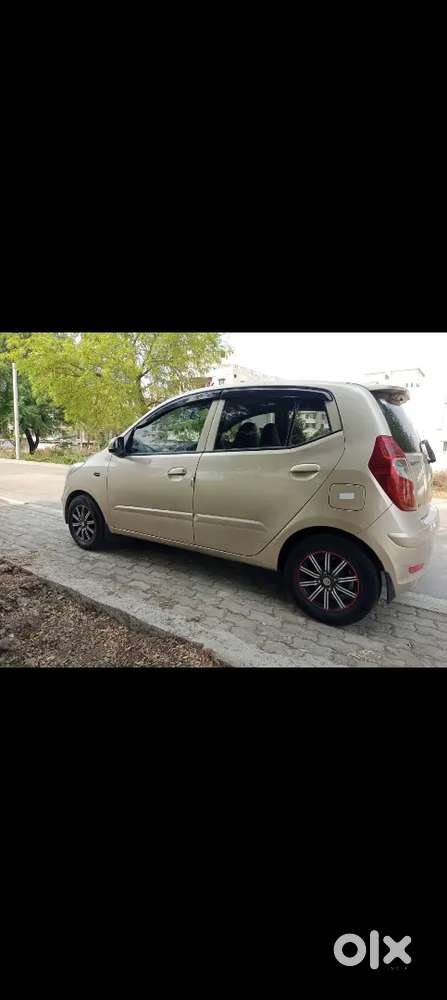 Hyundai I10 Sportz 2011