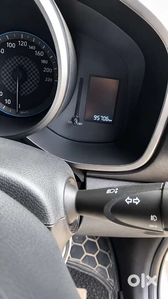 Top Modal Hyundai Venue 2019 Diesel Well Maintained