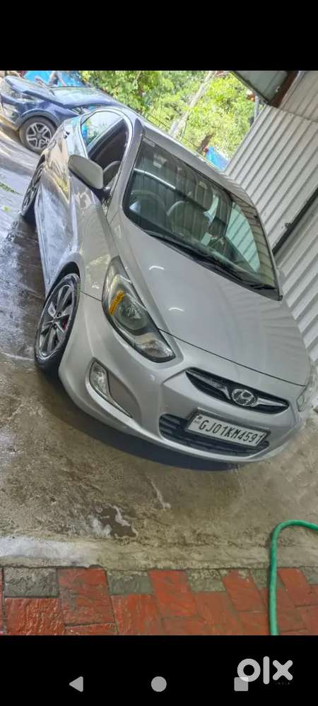 Hyundai Verna 1.6 Sx 2011