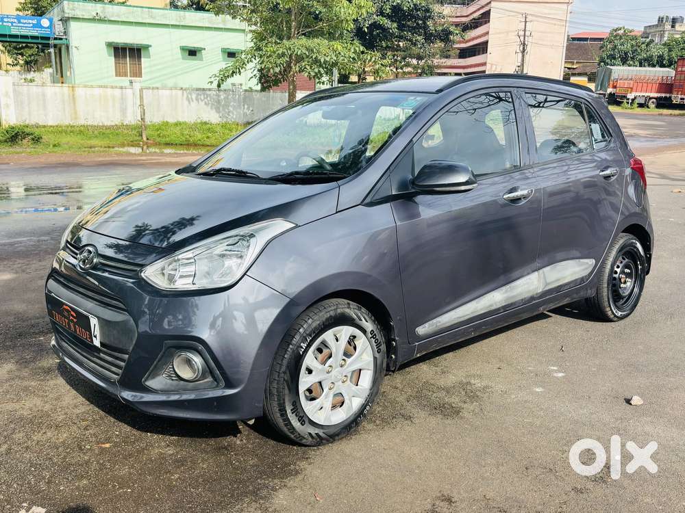 Hyundai Grand I10 Sportz, 2014, Petrol