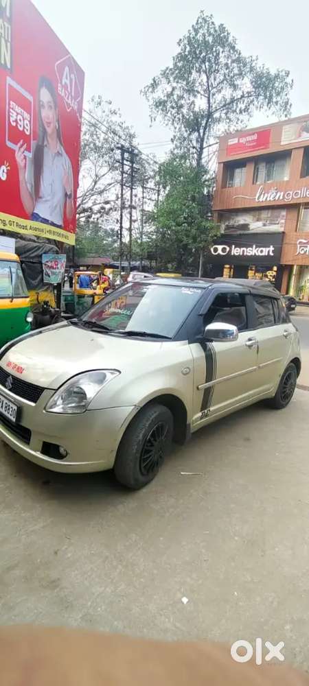 Maruti Suzuki Swift 2005 Petrol