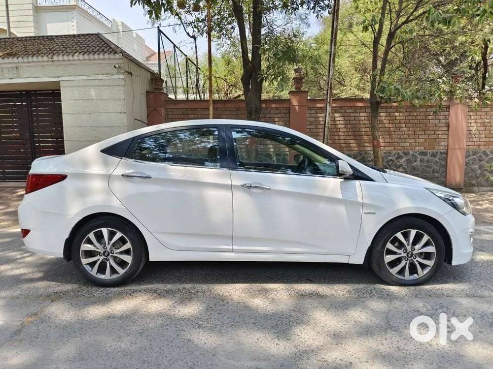 Hyundai Verna Fluidic 1.6 Crdi Sx Opt, 2015, Diesel