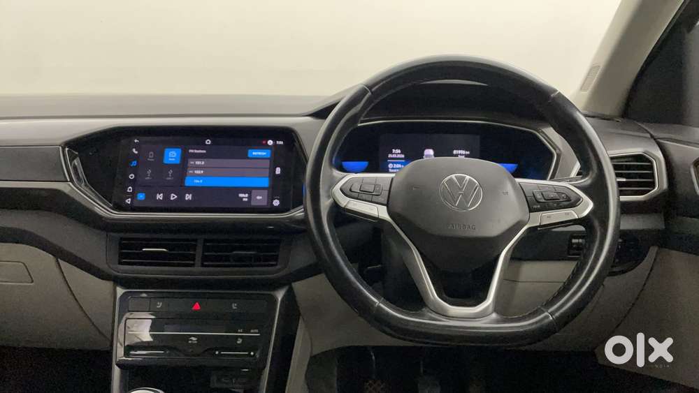 Volkswagen Taigun Topline 1.0 Tsi Mt (electric Seats), 2022, Petrol