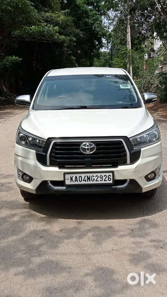 Toyota Innova Crysta 2.4 Z 7 Str, 2016, Diesel