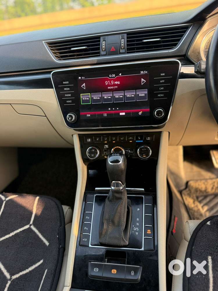 Skoda Superb L&k 2.0 Tdi At, 2019, Diesel