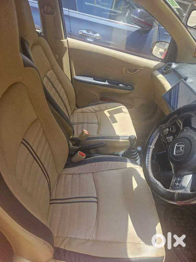 Honda Brio Smt, Hr26 No, 3rd Owner, Aone Condition New Tyre Suspension