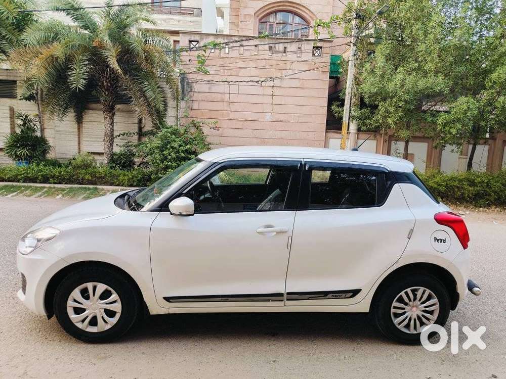 Maruti Suzuki Swift 2018 Amt Vxi, 2020, Petrol