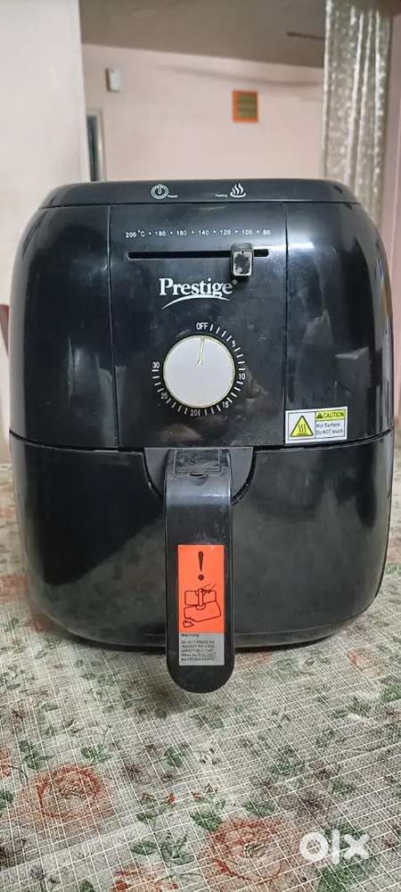 Prestige Electric Air fryer, 2.2 Litres, almost new
