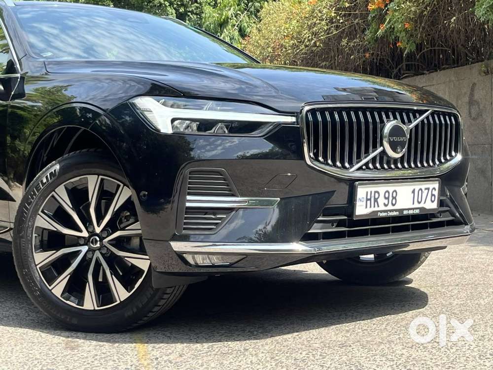 Volvo Xc60 Momentum D4, 2025, Petrol