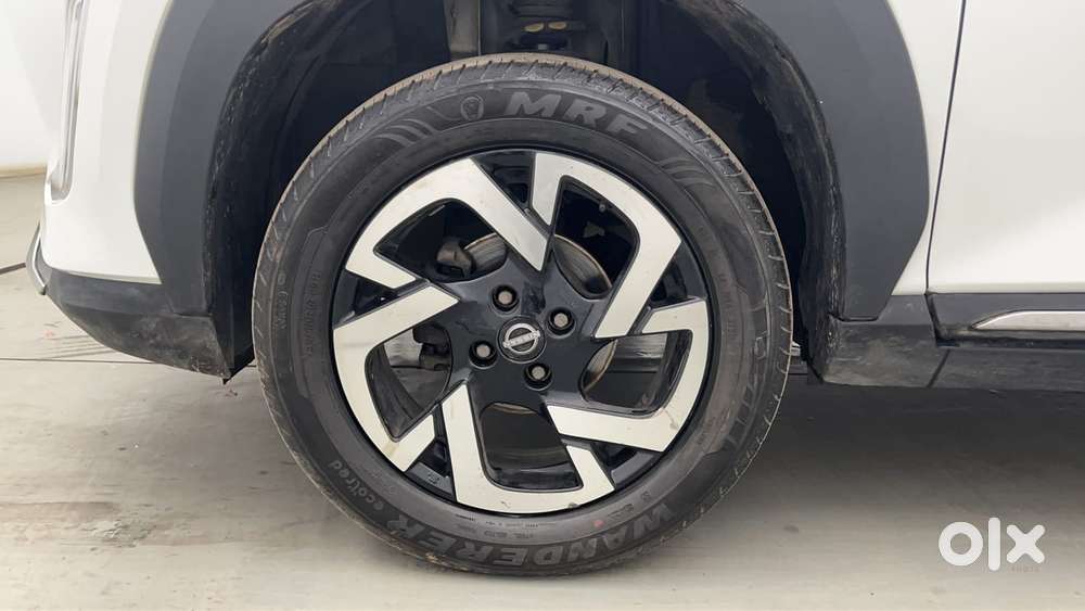 Nissan Magnite 1.0 Xv, 2021, Petrol