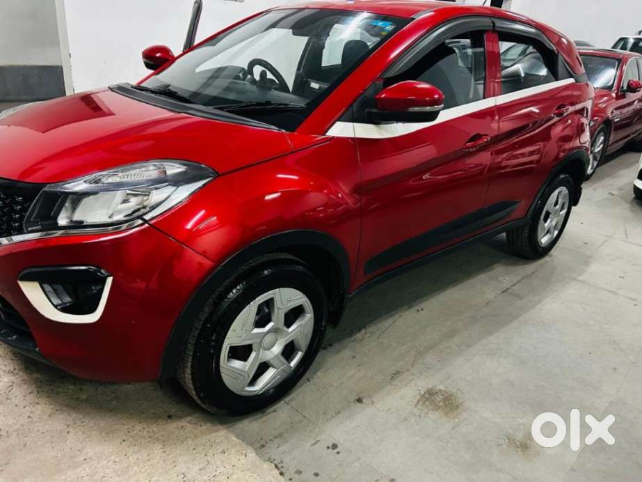 Tata Nexon 1.2 Revotron Xm (s), 2018, Petrol