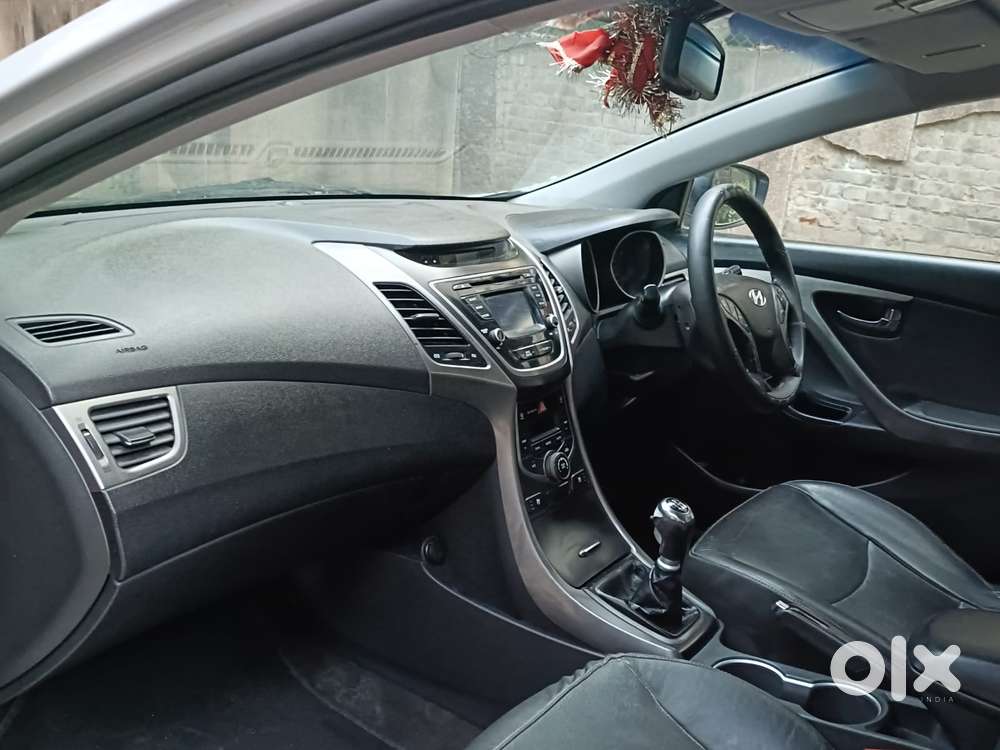 Hyundai Elantra 1.6 Sx Option, 2015, Petrol