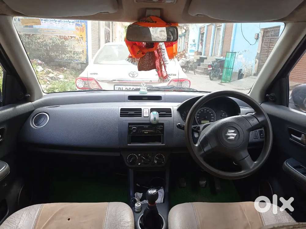 Maruti Swift Petrol Valid Upto 2031, Smooth Engine, New Tyres