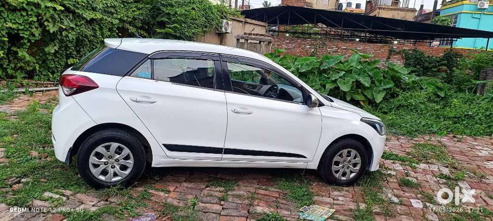 Hyundai I20 Sportz 1.2 Bs-iv, 2015, Petrol