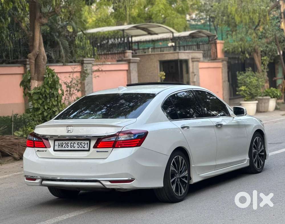 Honda Accord Hybrid Cvt, 2017, Petrol