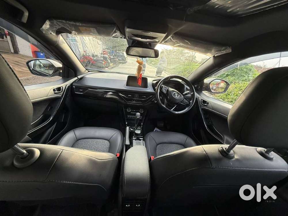 Tata Nexon 2023 Petrol 9800 Km Driven