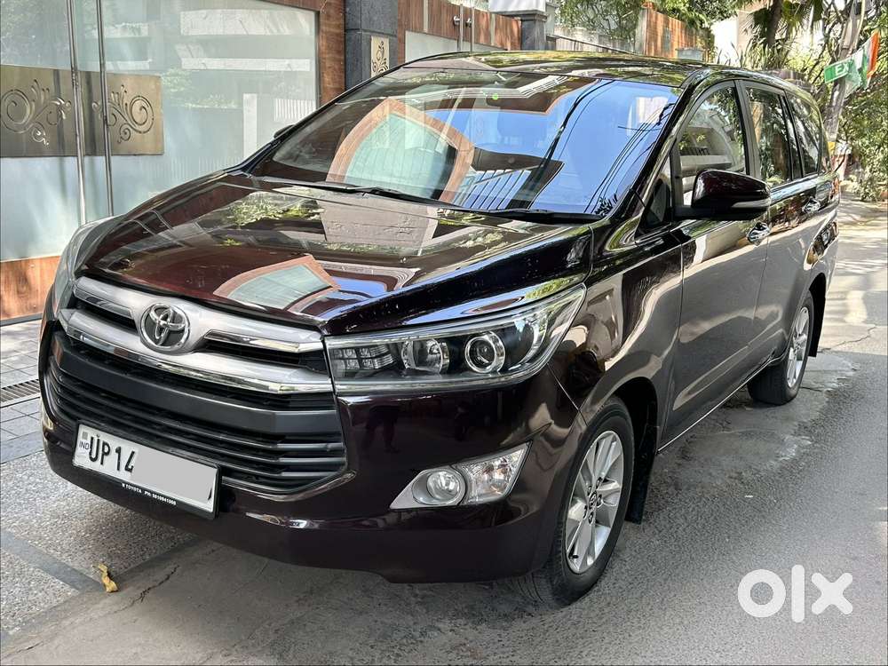 Toyota Innova Crysta 2.4 V 8 Str, 2017, Diesel