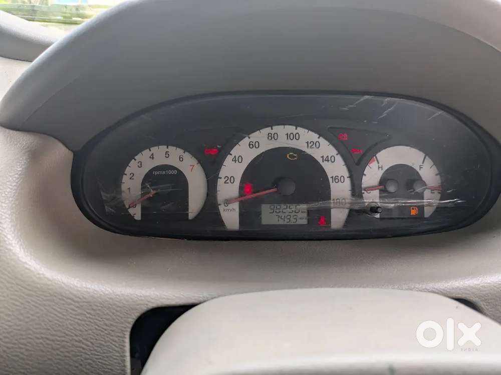 Mahindra Quanto 2013 Diesel Well Maintained
