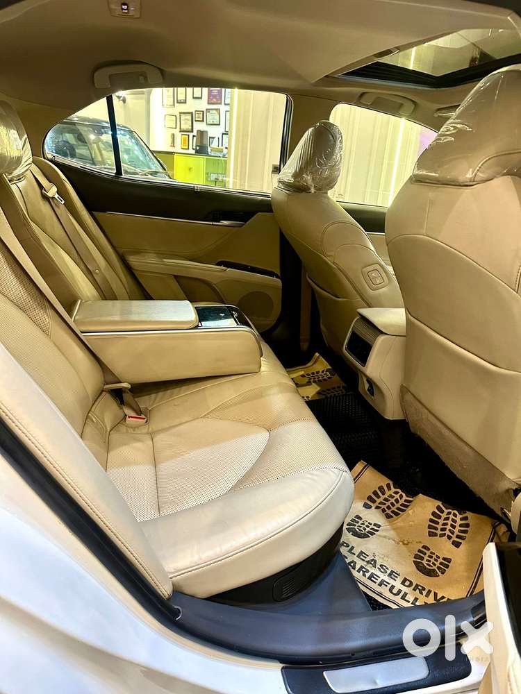 Toyota Camry 2.5 Hybrid, 2021, Petrol