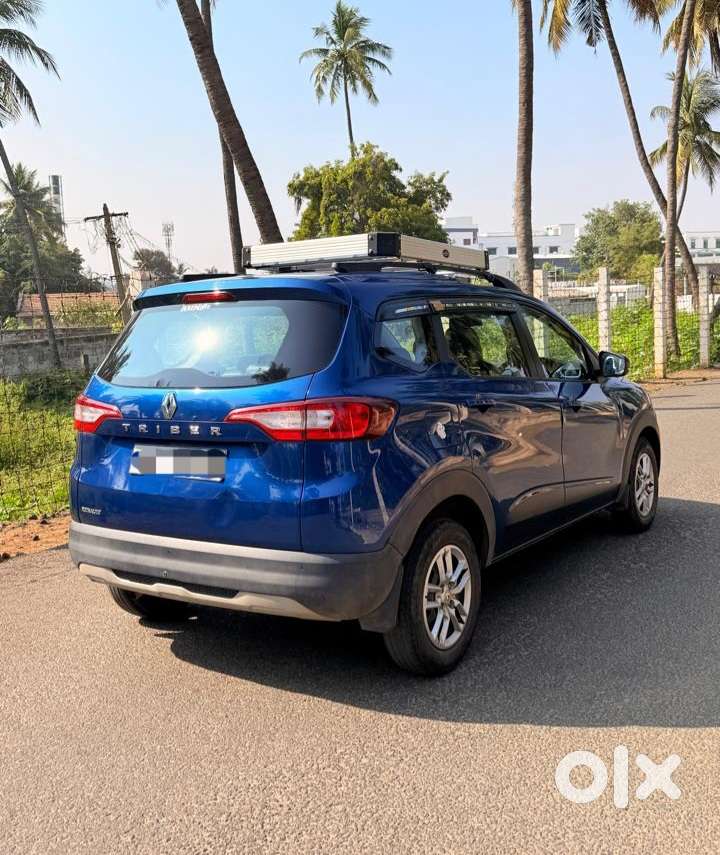 Renault Triber Rxt, 2022, Petrol