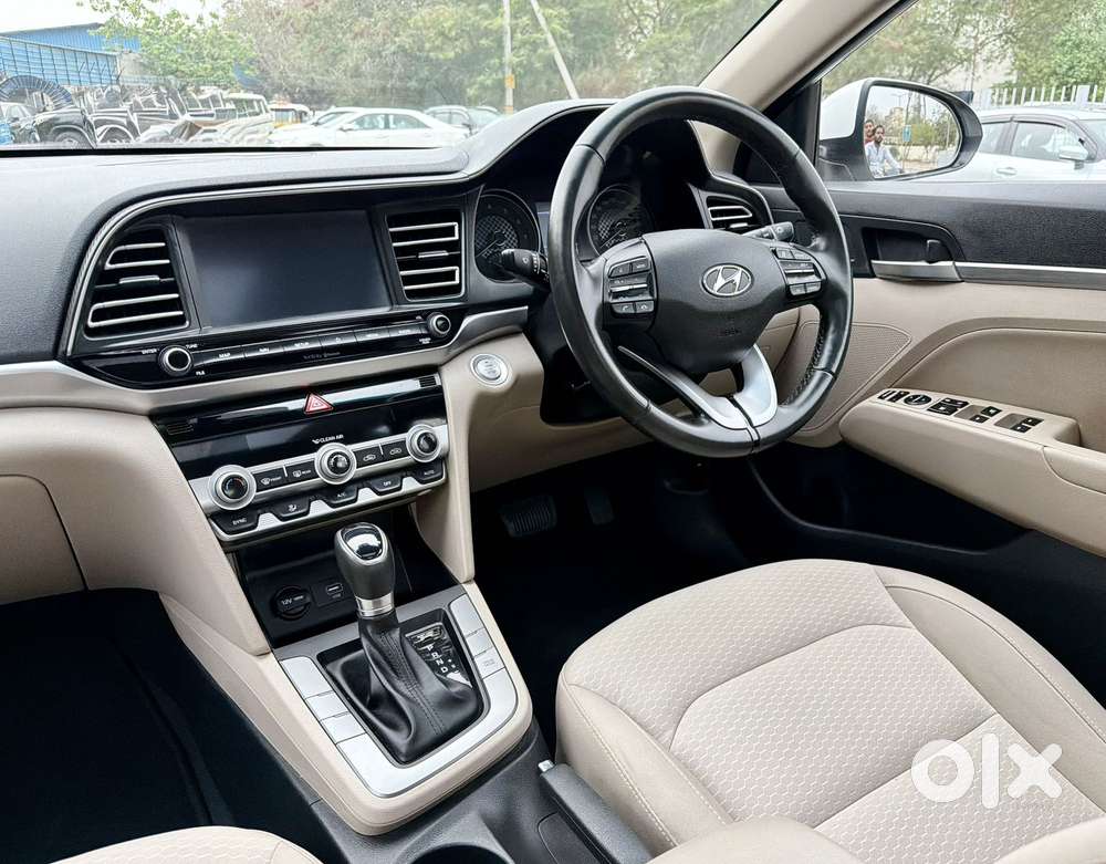 Hyundai Elantra Sx At, 2020, Petrol