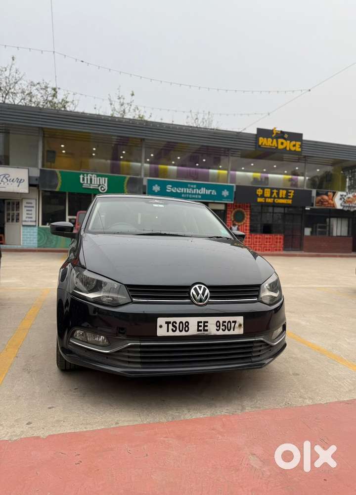 Volkswagen Polo Petrol 2015