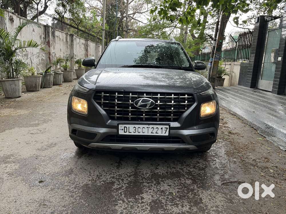 Hyundai Venue 1.2 S Plus, 2020, Petrol