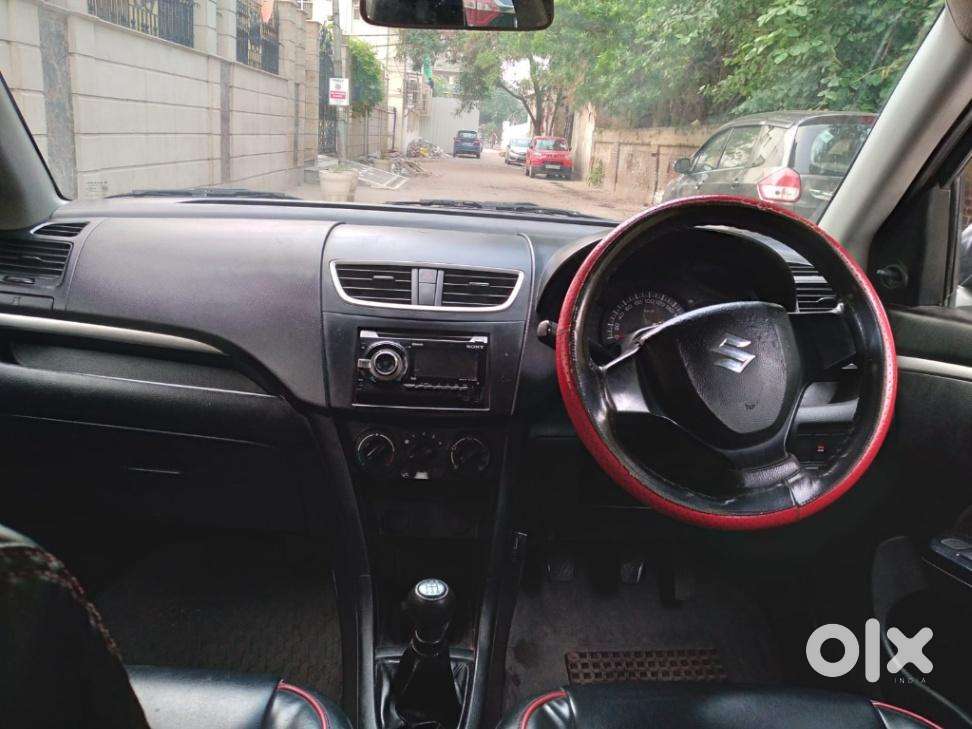 Maruti Suzuki Swift Lxi Option, 2016, Petrol
