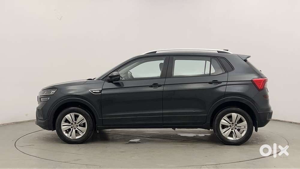 Skoda Kushaq 1.0 Tsi Ambition At, 2023, Petrol