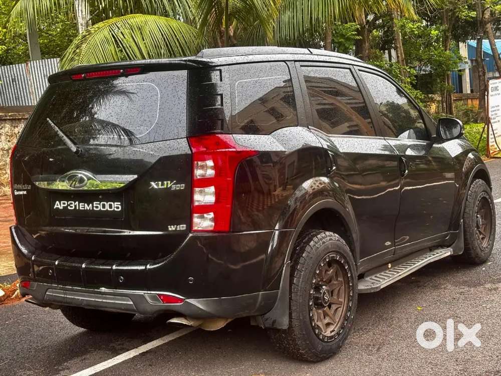 Mahindra Xuv500 2.2 W10 2018